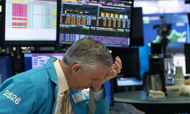 Νέα «βουτιά» στη Wall Street - Πλησιάζει τα 20 δολάρια το πετρέλαιο!