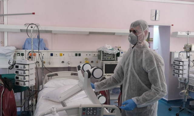 Κορονοϊός: Έλληνας επιστήμονας σοκάρει - «Θεωρώ σχεδόν αδύνατο να μη μολυνθώ»