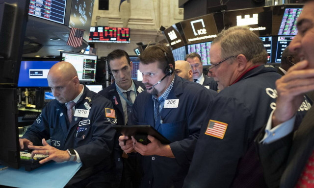 Κορονοϊός: Επέστρεψε στα κέρδη η Wall Street - «Άλμα» για το πετρέλαιο