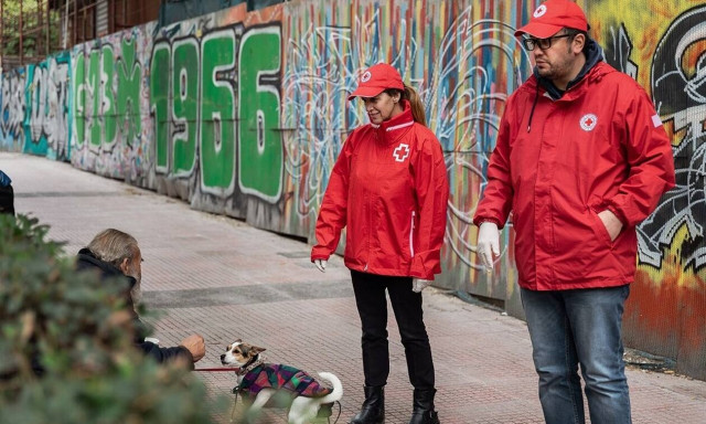 Κορονοϊός στην Ελλάδα: Ο Ελληνικός Ερυθρός Σταυρός υποστηρίζει ευάλωτες κοινωνικές ομάδες 