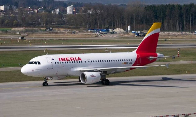 Κορονοϊός: Χαμός σε αεροδρόμιο - Η Αστυνομία δεν άφησε ισπανικό αεροπλάνο να προσγειωθεί