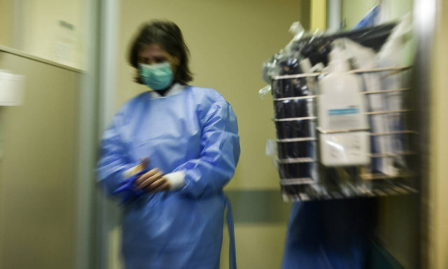 Κορονοϊός – Θαύμα ζωής: Υγιέστατο το βρέφος που γεννήθηκε από μητέρα που νοσεί από τον ιό