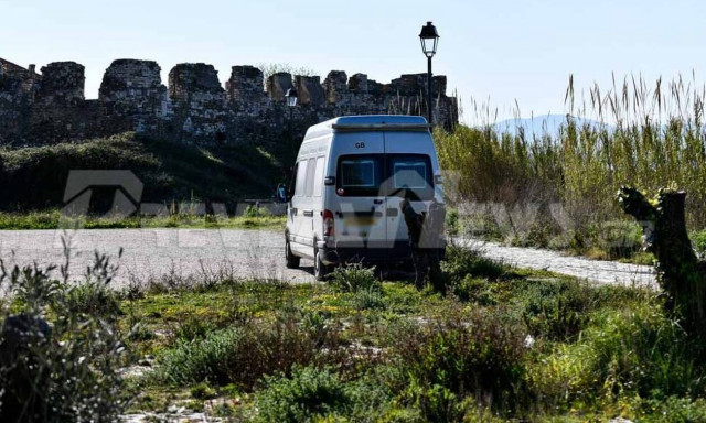 Κορονοϊός - Πρέβεζα: Μυστήριο με μήνυμα σε τροχόσπιτο