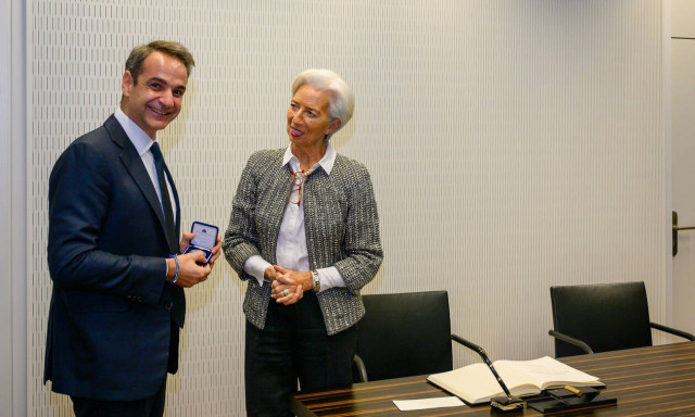 Κορονοϊός: Κίνηση-ματ από Μητσοτάκη! Πώς έβαλε την Ελλάδα στη μαζική αγορά ομολόγων 750 δισ. της ΕΚΤ