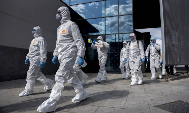 Δυστυχώς, είμαστε παντελώς άσχετοι