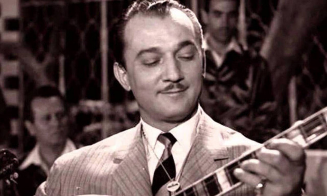Σαν σήμερα το 1920 γεννήθηκε ο δεξιοτέχνης του μπουζουκιού Μανώλης Χιώτης
