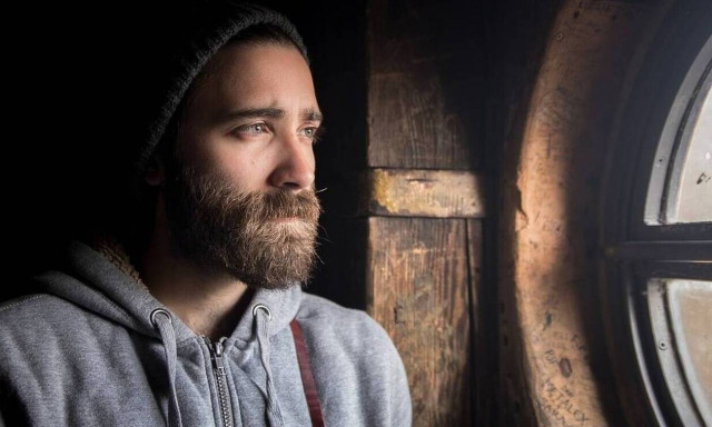 Πώς να περιποιηθείς το δέρμα κάτω από τα γένια 