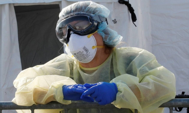 Κορονοϊός - Ιταλία: Ασταμάτητη η εξάπλωση της πανδημίας - Ρεκόρ θανάτων κάθε μέρα