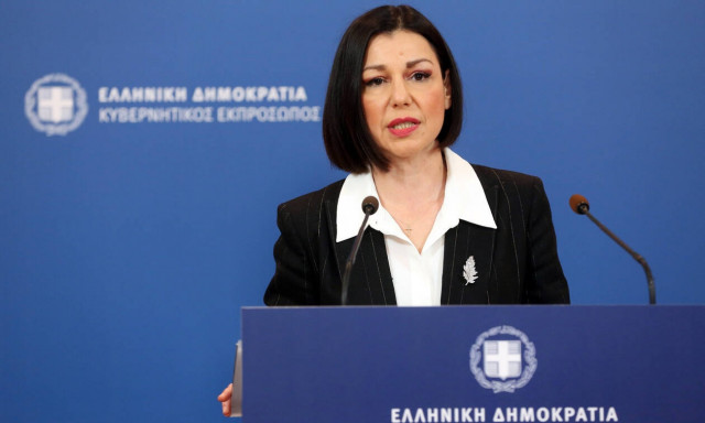 Κορονοϊός: Δείτε Live την ενημέρωση για τα μέτρα της κυβέρνησης από την Αριστοτελία Πελώνη 