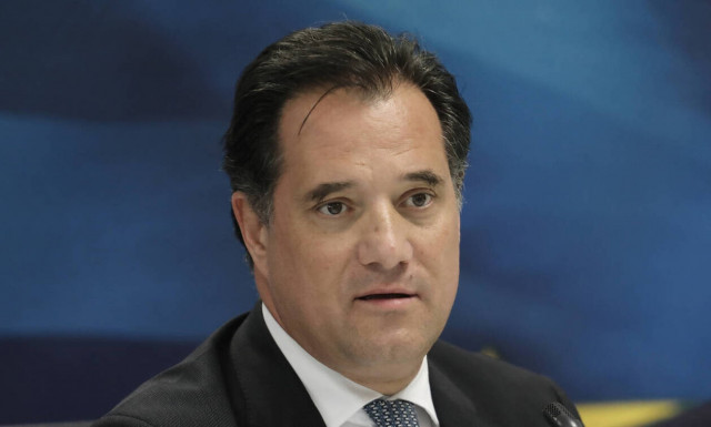 Κορονοϊός - Γεωργιάδης: Δύο αντισηπτικά ανά πελάτη για να καλυφθεί η ζήτηση