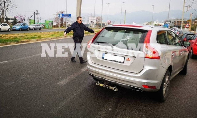 Απαγόρευση κυκλοφορίας – Κορονοϊός: Αστυνομικοί πιάνουν έγγραφα πολιτών - Κίνδυνος μετάδοσης του ιού