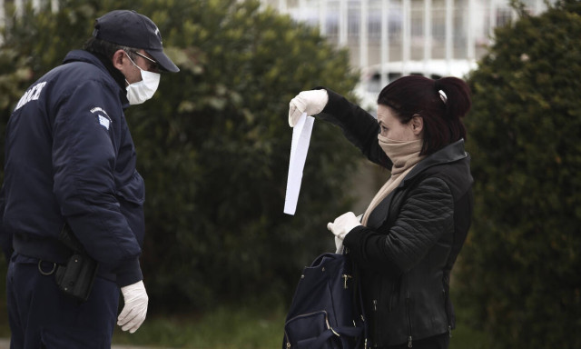 Police imposed 150- euro fines on 164 citizens for violating coronavirus curfew