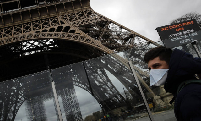 Κορονοϊός - Γαλλία: 240 νεκροί σε ένα 24ωρο - Τα κρούσματα ανέρχονται σε 22.300