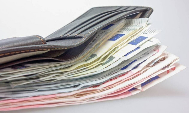 Κορονοϊός: Μείωση ενοικίου και επίδομα των 800 ευρώ - Έτοιμες οι νέες πλατφόρμες 