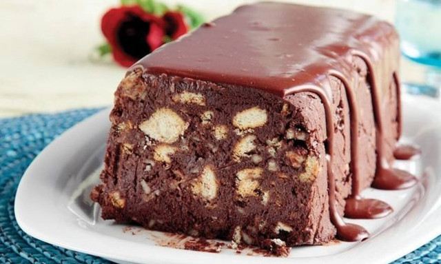 Συνταγή για πανεύκολο κορμό μπισκότου με 6 μόνο υλικά!