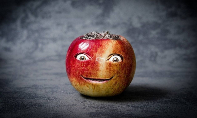 Κορονοϊός: Ο βλάξ εκτός από ανίκητος είναι και επίμονος... 