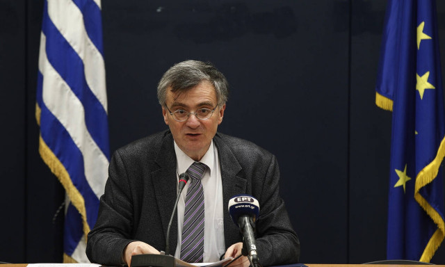 Κορονοϊός - Τσιόδρας: Αυτά πρέπει να κάνετε στο σπίτι αν «κολλήσετε» (pics)