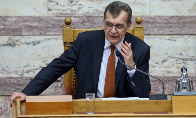 Κορονοϊός - Κρεμαστινός: Κρίσιμες ώρες για την υγεία του - Ιχνηλάτηση στη Βουλή για τις επαφές του