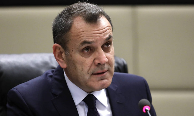 Παναγιωτόπουλος: Παραμένουμε σε «κόκκινο συναγερμό» -Θα φτιάξει και ο Στρατός μάσκες και αντισηπτικά