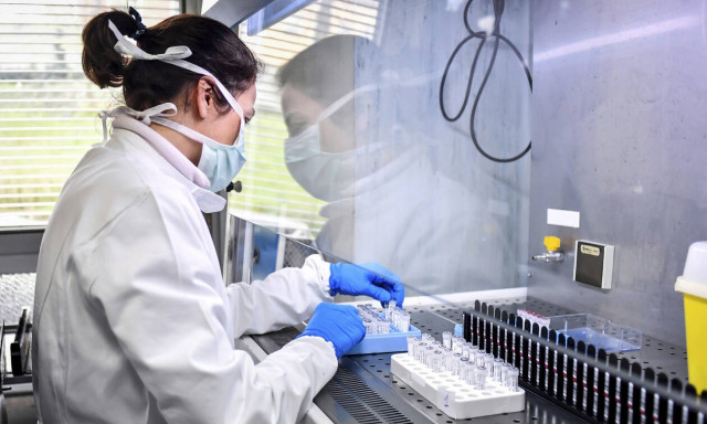 Two Athens Medical School labs get funding to help in Covid-19 diagnosis, research