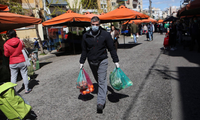 Κορονοϊός - Χαρδαλιάς: Θα κλείνουν λαϊκές αγορές που παραβιάζουν τα μέτρα