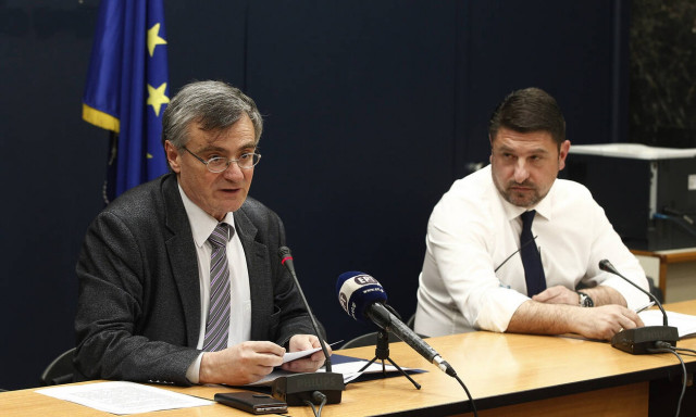 Κορονοϊός: Δείτε LIVE την ενημέρωση του υπουργείου Υγείας από τον Σ. Τσιόδρα και το Ν. Χαρδαλιά