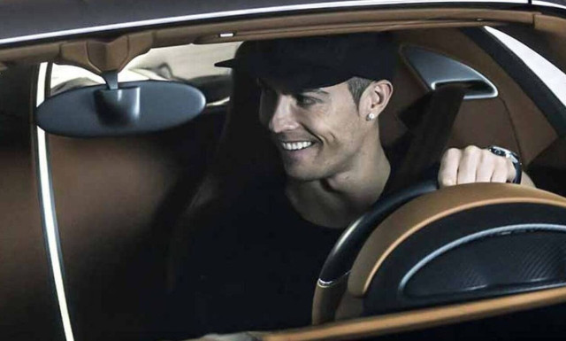 Πόσα έδωσε για το καινούργιο του απόκτημα, μια συλλεκτική Bugatti Centodieci, ο Ronaldo;