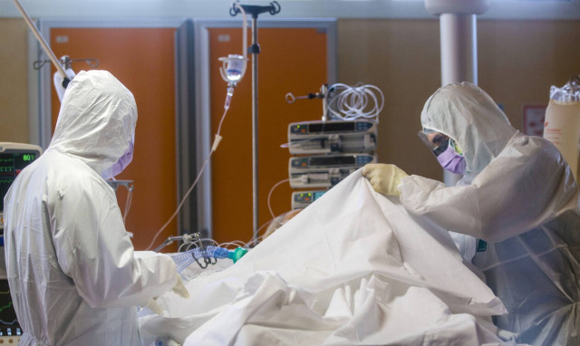 Κορονοϊός: Μετάγγιση πλάσματος από ασθενείς που ανάρρωσαν - Τα νεότερα δεδομένα