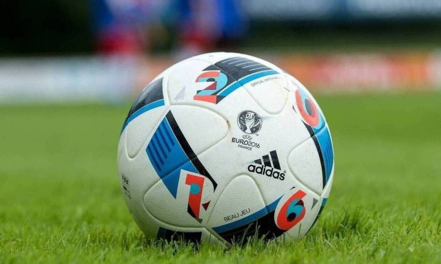 Σοκαριστικό τροχαίο για πασίγνωστο ποδοσφαιριστή - «Έσπασε» την καραντίνα (pics)  