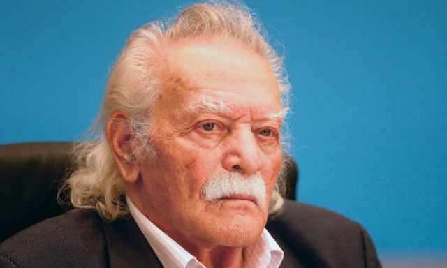 Ο αθάνατος Μανώλης Γλέζος