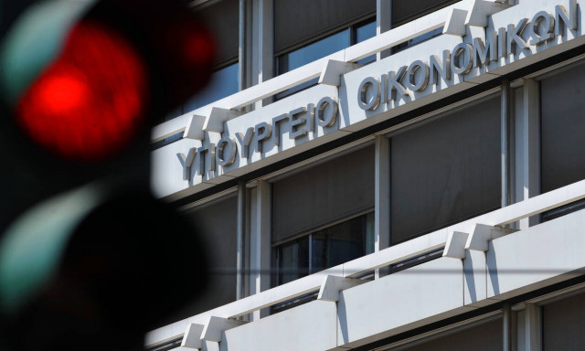 Κορονοϊός: Τα μέτρα στήριξης 6,8 δισ. ευρώ - Τι προβλέπεται για δώρο Πάσχα και επίδομα των 800 ευρώ