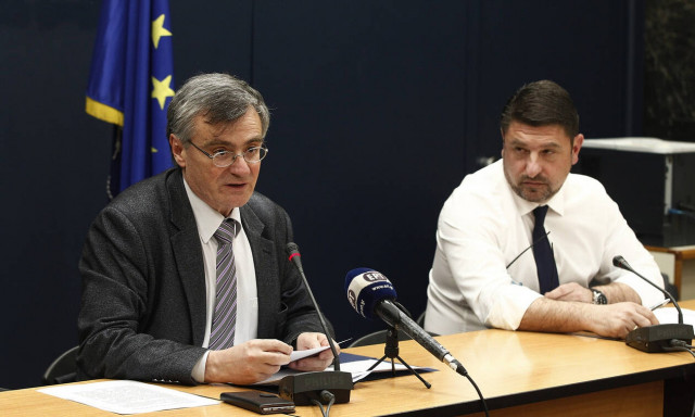 Κορονοϊός: Δείτε LIVE την ενημέρωση του υπουργείου Υγείας από τον Σ. Τσιόδρα και το Ν. Χαρδαλιά