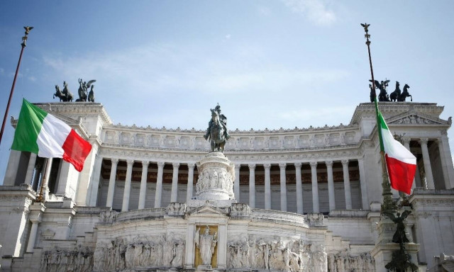 Κορονοϊός Ιταλία: Θρήνος δίχως τέλος - 727 νεκροί σε ένα 24ωρο - Αυξήθηκε ο ρυθμός μετάδοσης του ιού