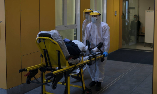 Κορονοϊός - Δραματική προειδοποίηση του Δασκαλάκη: Οι νεκροί στην Ελλάδα θα ήταν χιλιάδες