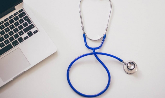 Κορονοϊός: Άυλη συνταγογράφηση – Τι ισχύει για την αμοιβή των γιατρών 