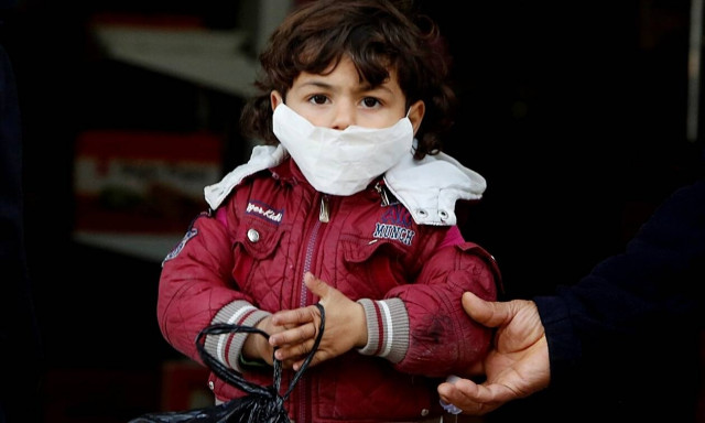 Κορονοϊός στην Ελλάδα: Οδηγίες για βρέφη, παιδιά και εφήβους με ύποπτη λοίμωξη από COVID -19