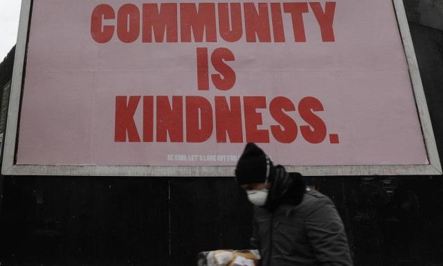 Κορονοϊός Βρετανία: Εφιαλτικό σενάριο για 50.000 θανάτους 