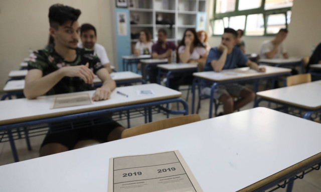 Κορονοϊός - Πανελλήνιες 2020: Το σενάριο του Σεπτεμβρίου - Τι θα γίνει με την ύλη