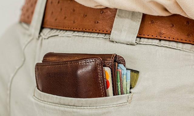 Roughly 130,000 have so far applied for the 800-euro special purpose benefit