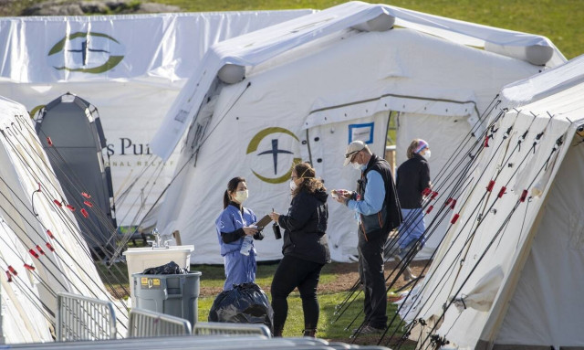 Κορονοϊός - Σοκάρει Έλληνας γιατρός στη Νέα Υόρκη: «Χάνουμε τον πόλεμο μέρα με τη μέρα» (vid)