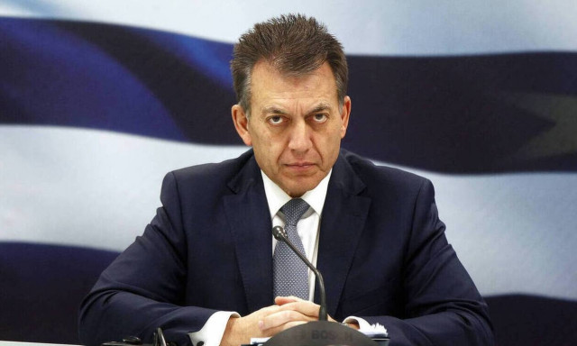 Κορονοϊός - Βρούτσης: Πότε καταβάλλονται τα 800 ευρώ και τα 600 ευρώ στους δικαιούχους 