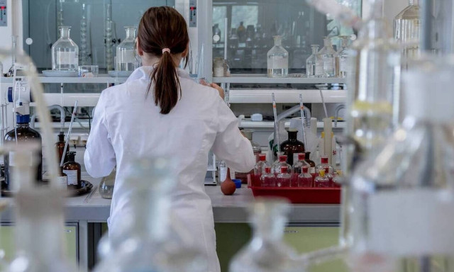 Κορονοϊός: Τρόμος στους επιστήμονες - Ασθενής νοσούσε επί 49 ημέρες!