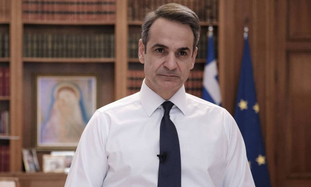 Οι δύο μάχες της κυβέρνησης: Υγειονομική κρίση και στο βάθος η οικονομία 