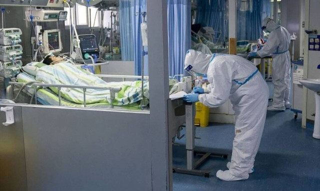 Κορονοϊός: Νέα δεδομένα - Κινδυνεύουν και αυτές οι ηλικίες (pics)