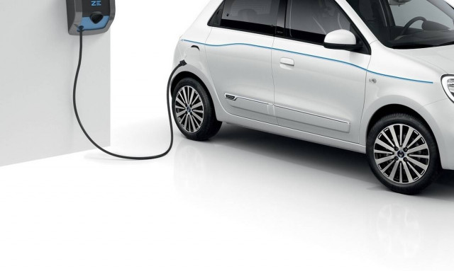 Θα πάθεις πλάκα όταν δεις τι κάνει αυτό το αυτοκίνητο (pics)