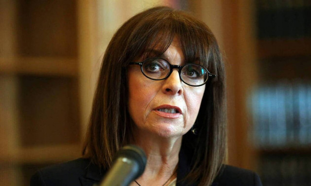 Σακελλαρόπουλου: Ευχήθηκε ταχεία ανάρρωση στον Αρχιεπίσκοπο Ιερώνυμο