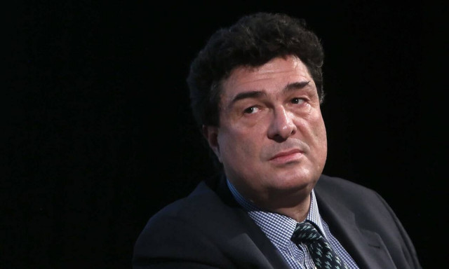 Κορονοϊός: Οι δύσκολες ώρες του Παπαχελά - Η συγκλονιστική φωτογραφία μέσα στην Εντατική