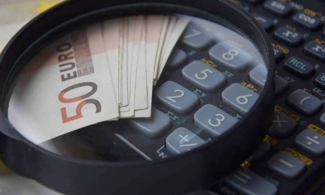 «Τσουχτερά» πρόστιμα για επιχειρήσεις που απασχολούν εργαζόμενους με αναστολή σύμβασης εργασίας 