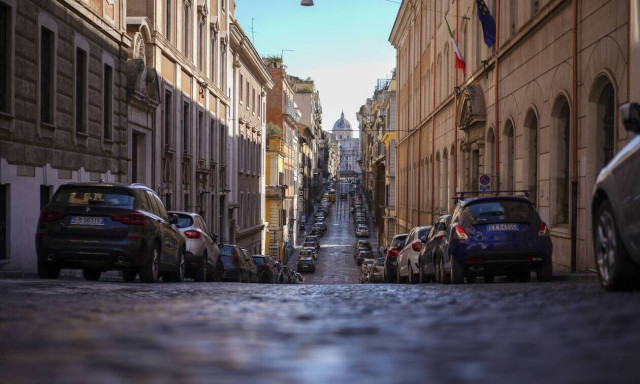 Κορονοϊός - Συγκλονιστικό βίντεο: Πώς άλλαξε o κόσμος σε 3 μήνες