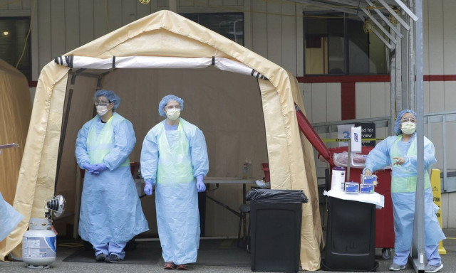 Κορονοϊός στις ΗΠΑ: Στοπ στις εξαγωγές μασκών και αναπνευστήρων - Θα κατάσχονται